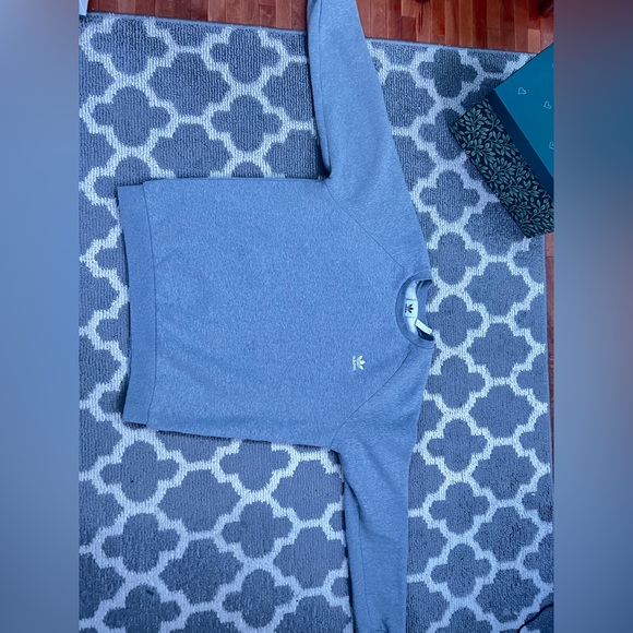 Grey adidas crew neck - Picture 3 of 3